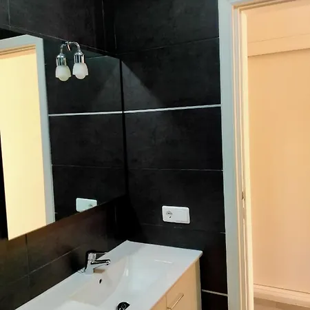 Mareverde Wifi 1 Bedroom * 아데제